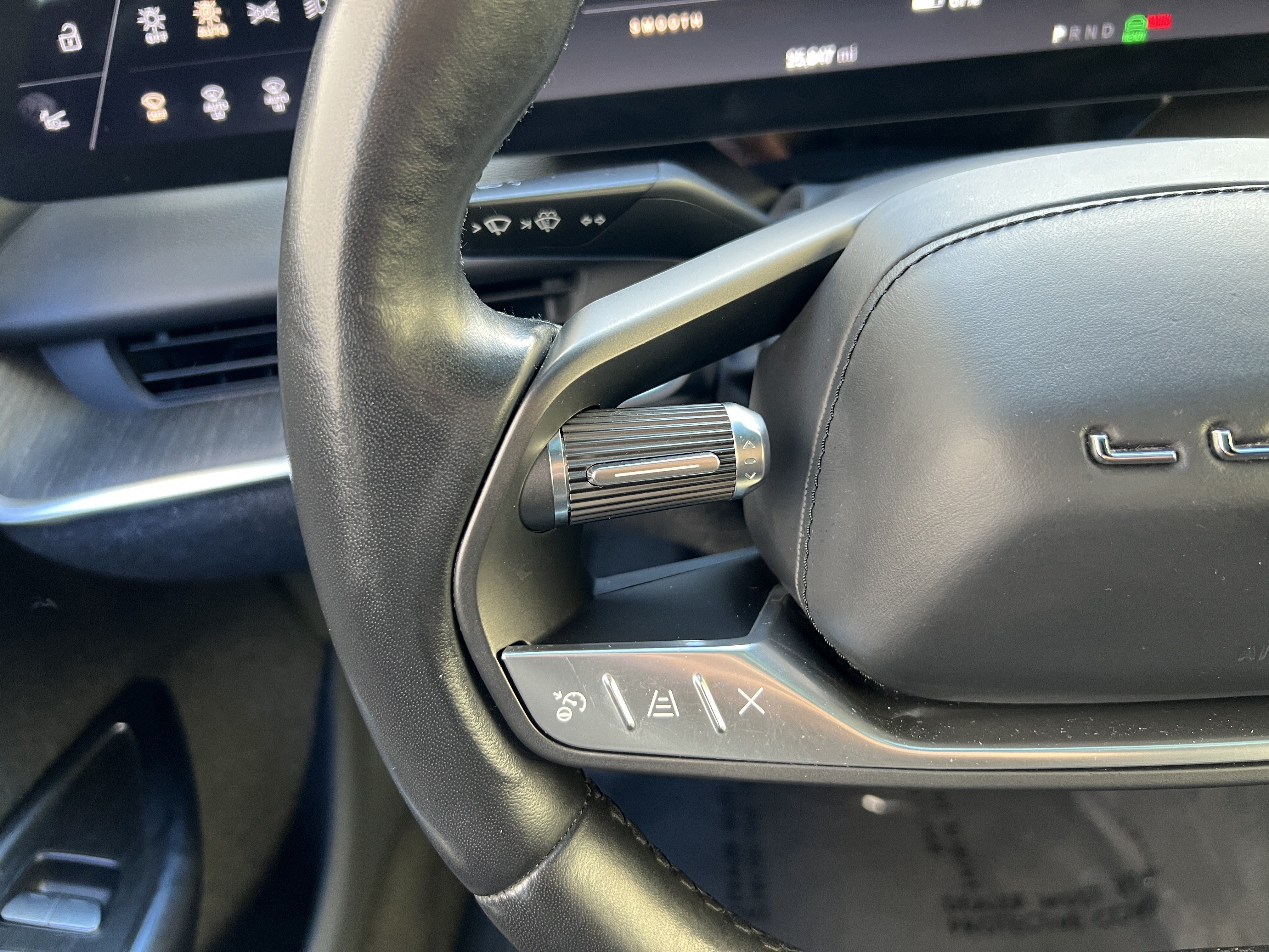Used 2023 Lucid Air Touring AWD/4WD image 26