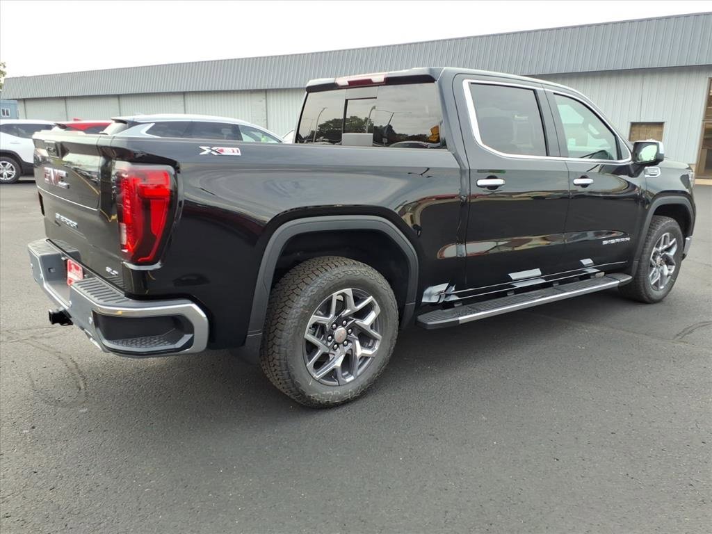 New 2026 GMC Sierra 1500 SLT w/ SLT Premium Plus Package image 3