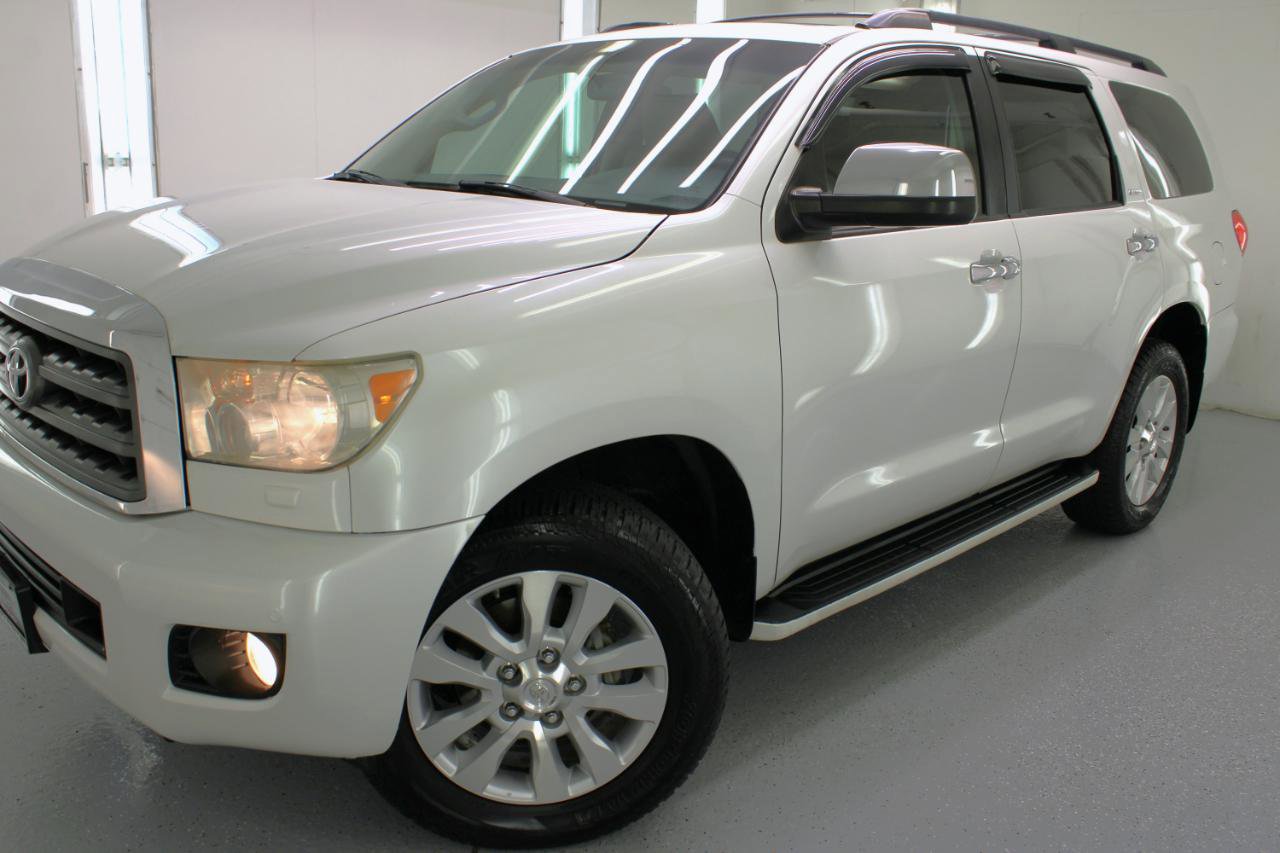 Used 2008 Toyota Sequoia Platinum image 13