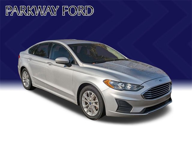 Used 2019 Ford Fusion SE image 3