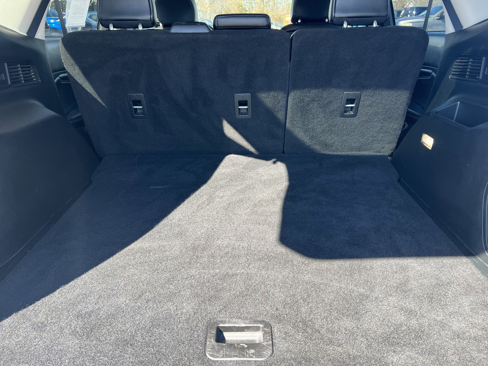 Used 2019 Ford Edge Titanium AWD/4WD image 9