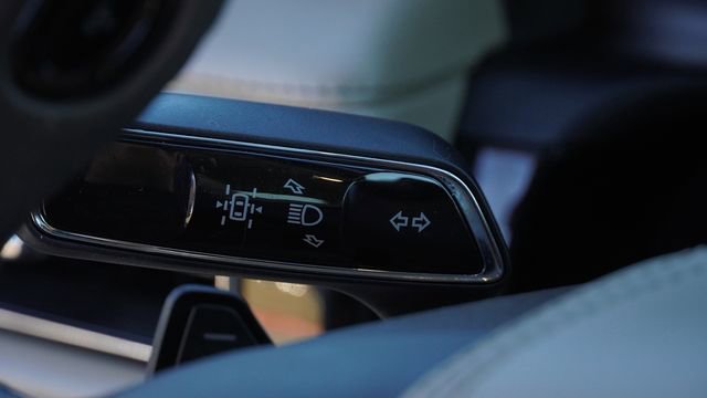 Used 2023 Lincoln Aviator Reserve w/ Equipment Group 201A image 31