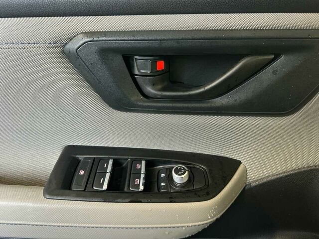 Used 2026 Subaru Forester Premium image 11