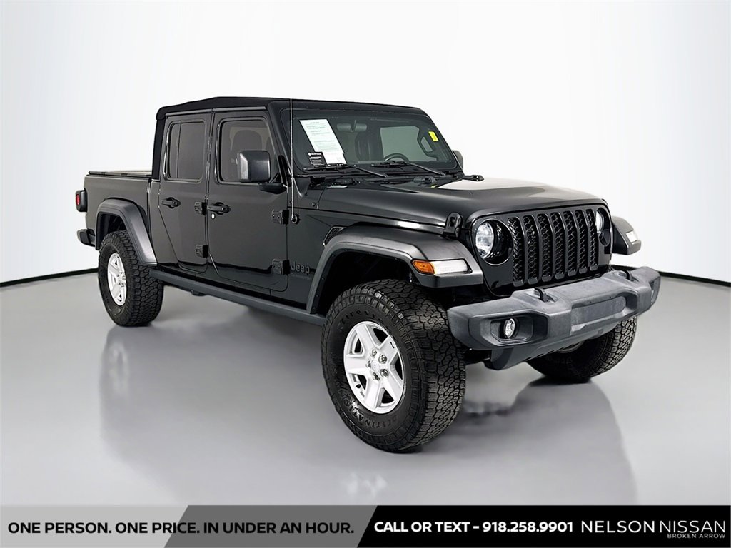 Used 2020 Jeep Gladiator Sport w/ Quick Order Package 23S image 3