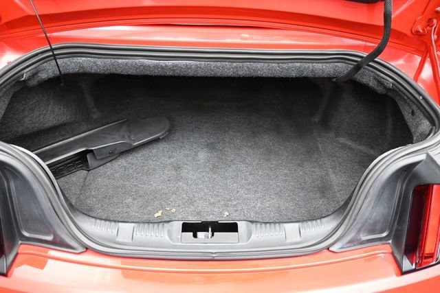 Used 2016 Ford Mustang Premium RWD image 14