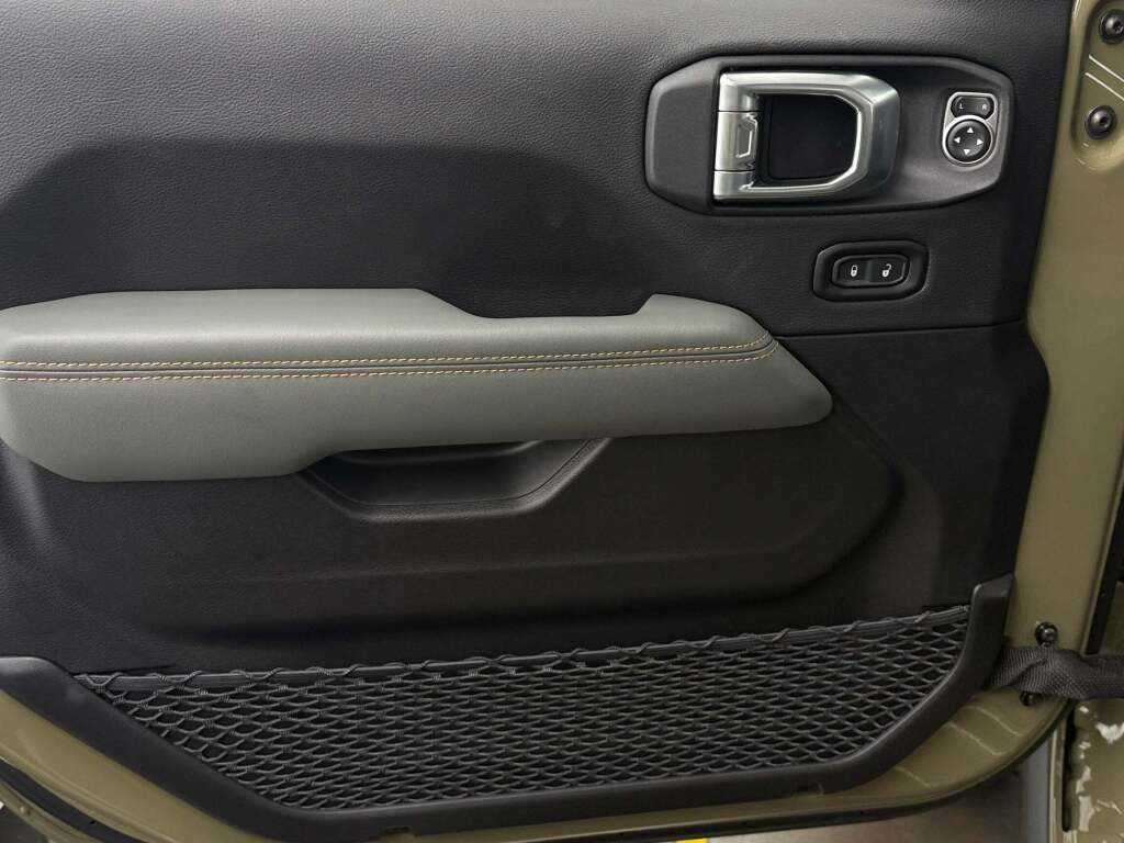 New 2026 Jeep Gladiator Mojave image 27