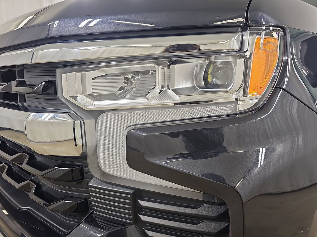 Used 2024 Chevrolet Silverado 1500 LT image 36