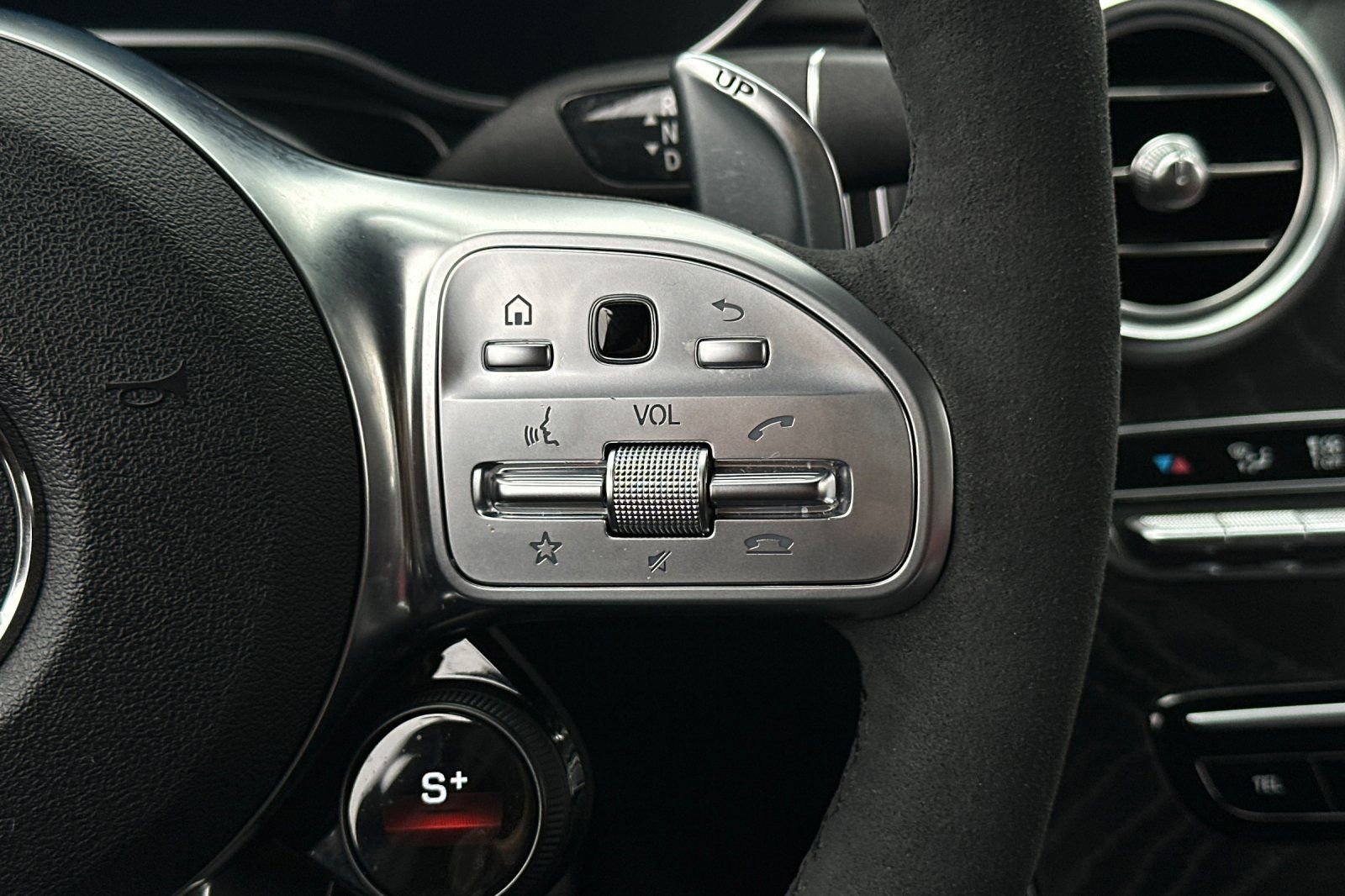 Certified 2022 Mercedes-Benz GLC 43 AMG 4MATIC image 29