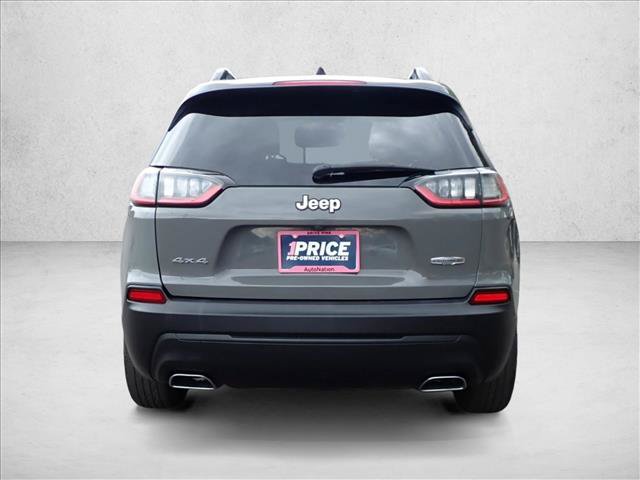 Used 2022 Jeep Cherokee Latitude Lux AWD/4WD image 3