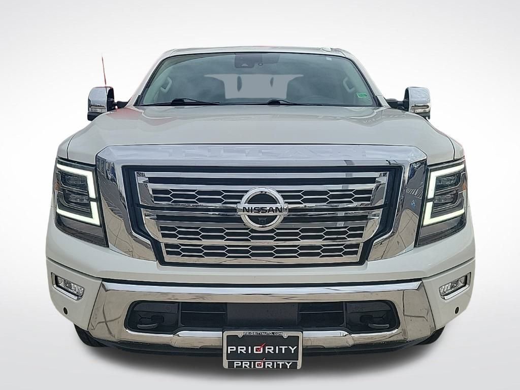 Certified 2021 Nissan Titan SL w/ Moonroof Package image 9