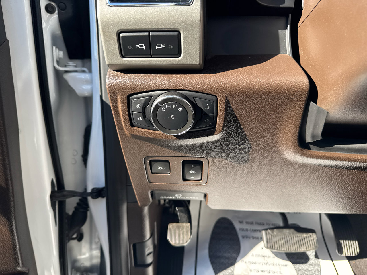 Used 2020 Ford F250 King Ranch w/ FX4 Off-Road Package image 20