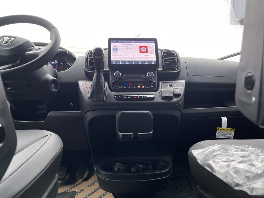New 2025 RAM ProMaster 3500 w/ Premium Convenience Group FWD image 19