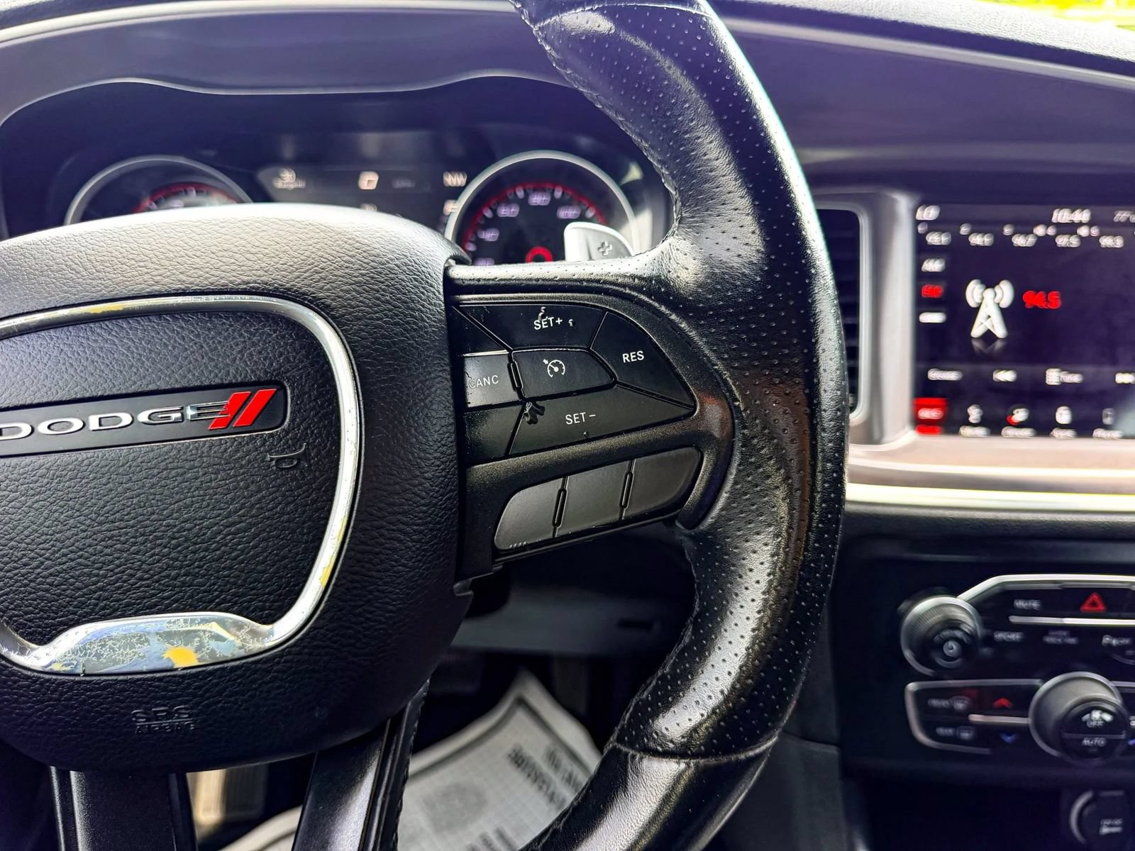 Used 2019 Dodge Charger R/T RWD image 25