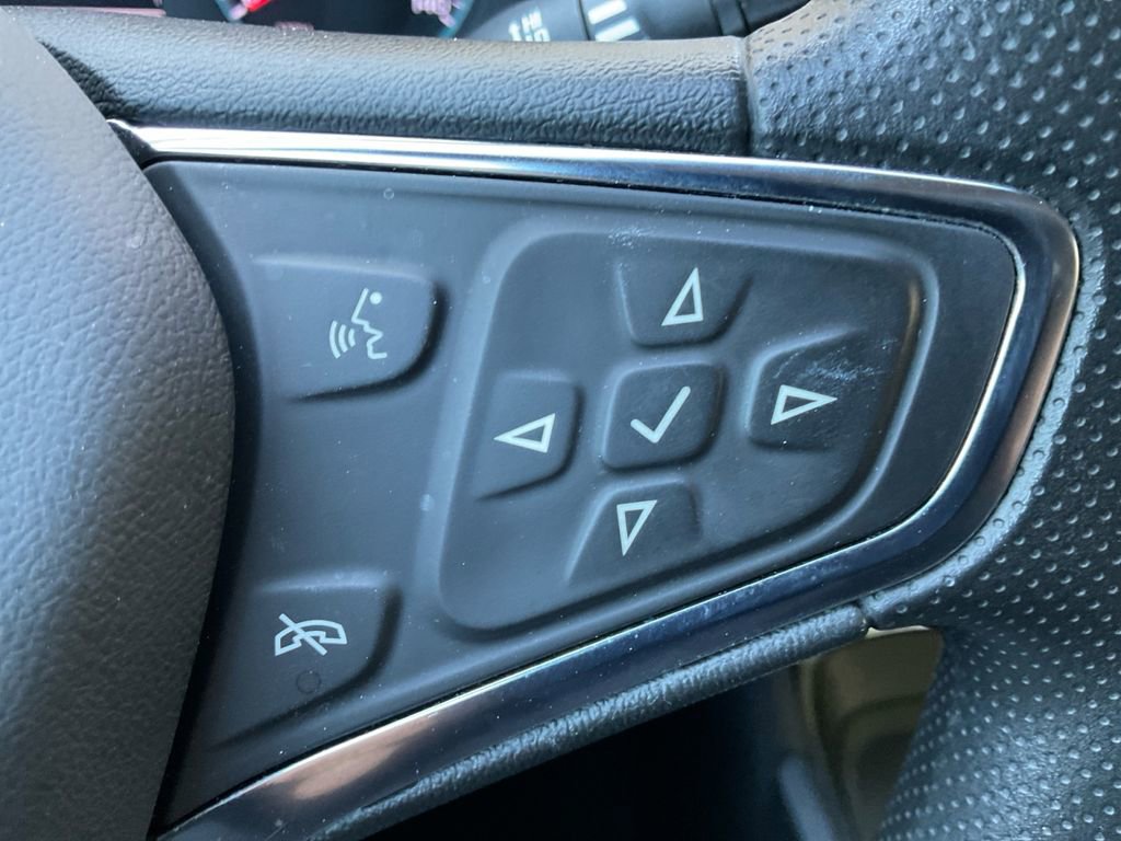 Used 2023 Chevrolet Malibu LT image 34