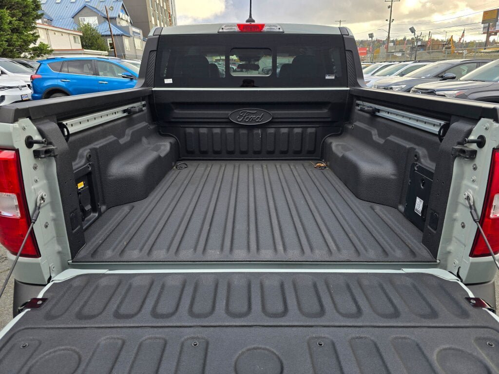 Used 2024 Ford Maverick Lariat FWD image 18