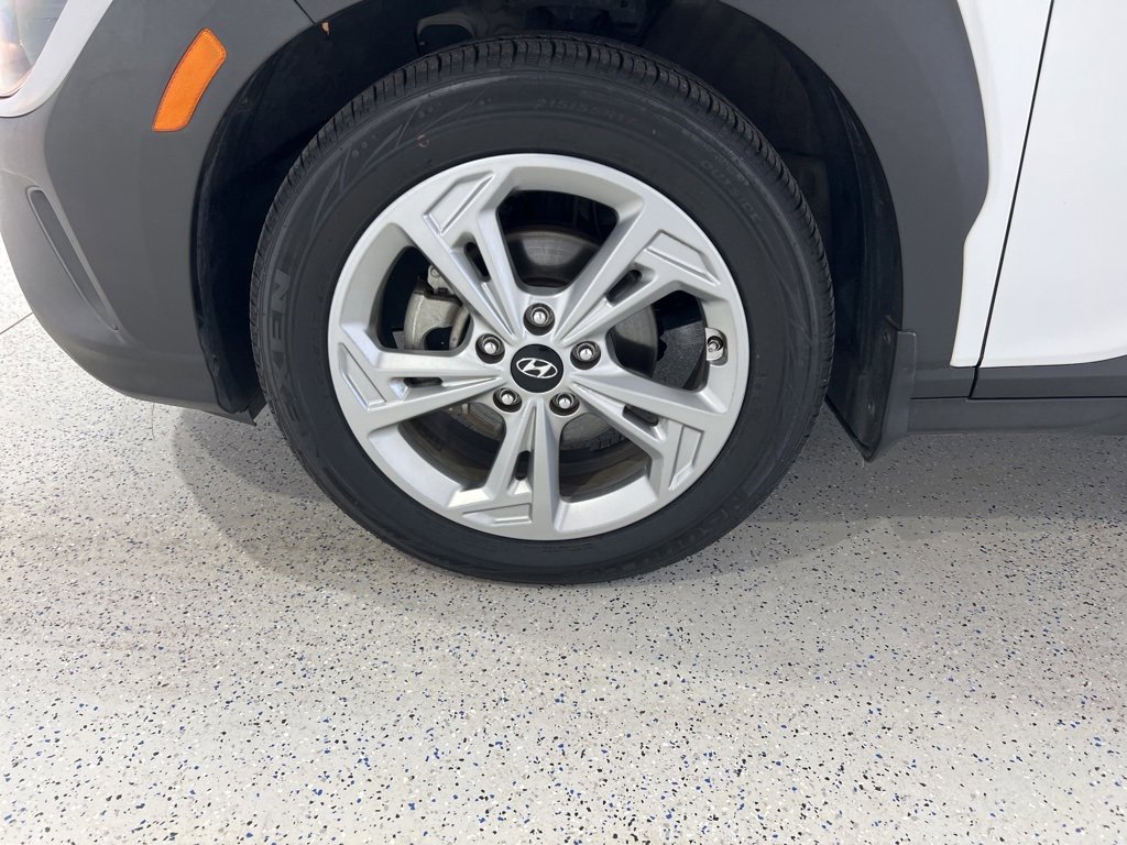 Used 2022 Hyundai Kona SEL w/ Cargo Package image 28