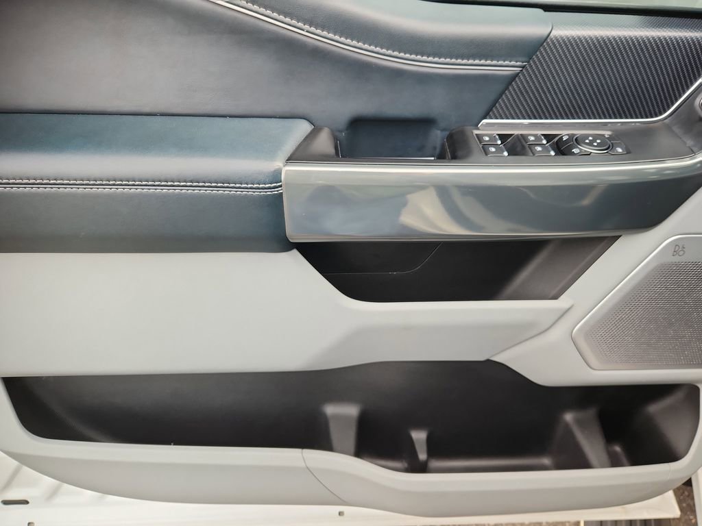 Used 2021 Ford F150 Limited image 9