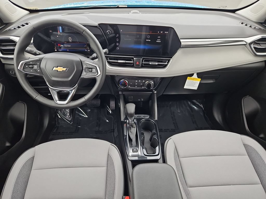 New 2026 Chevrolet TrailBlazer LT w/ LT Cold Weather Package FWD image 22