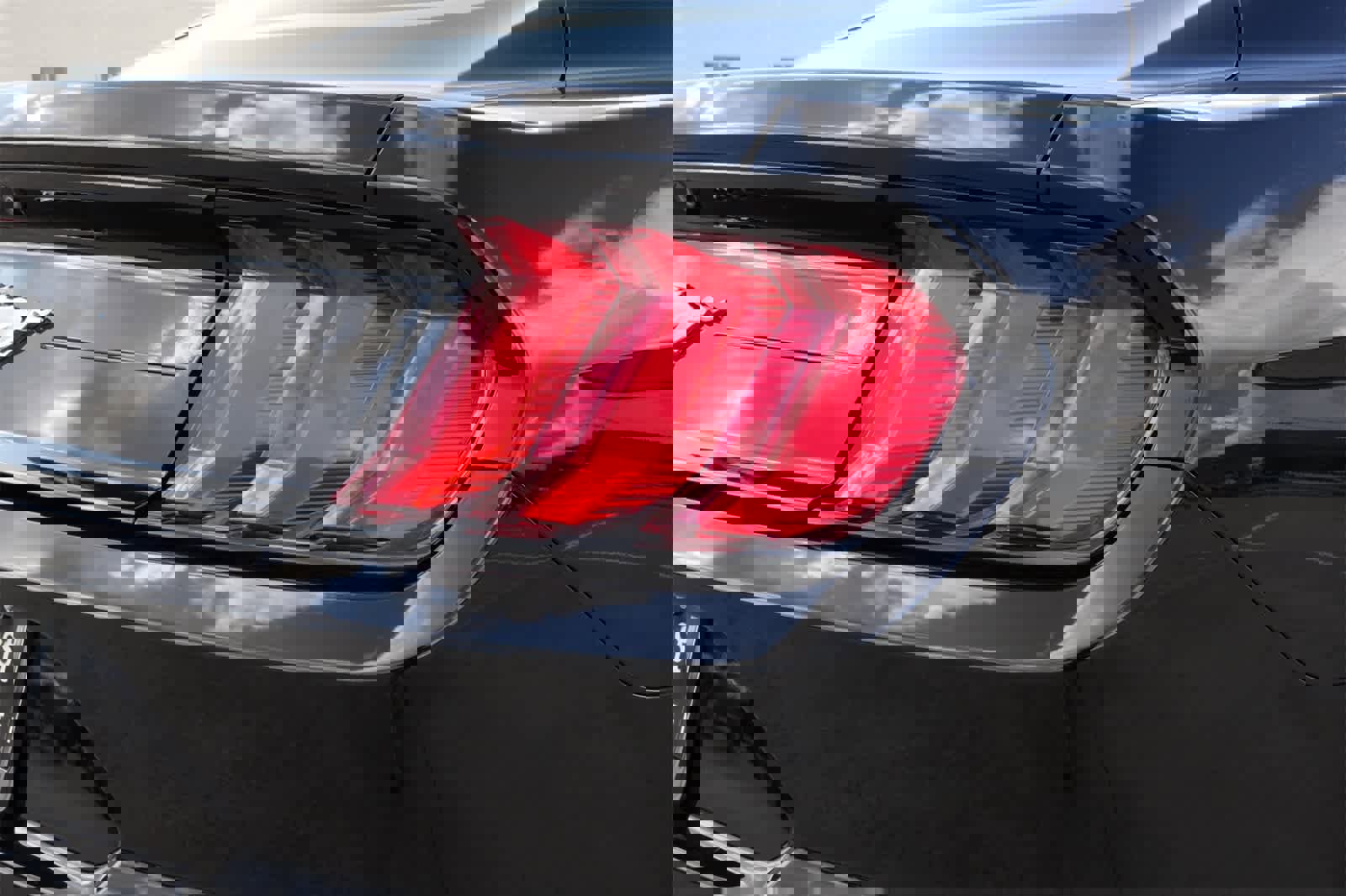 Used 2023 Ford Mustang Coupe image 18