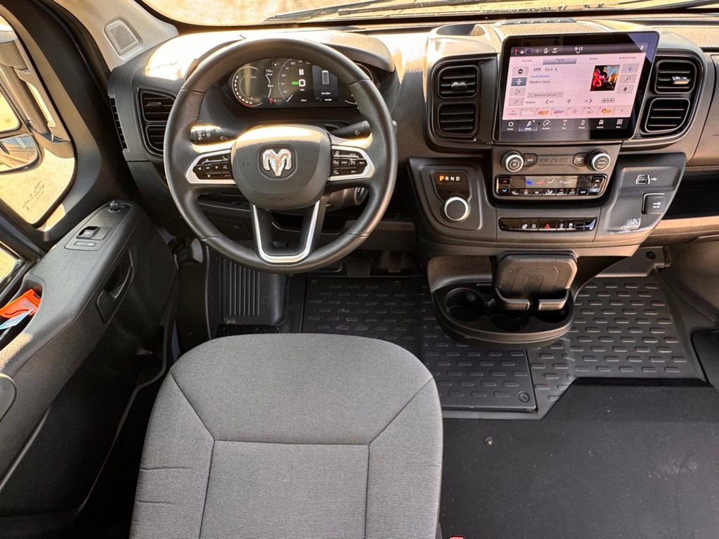 Used 2024 RAM ProMaster 3500 image 22