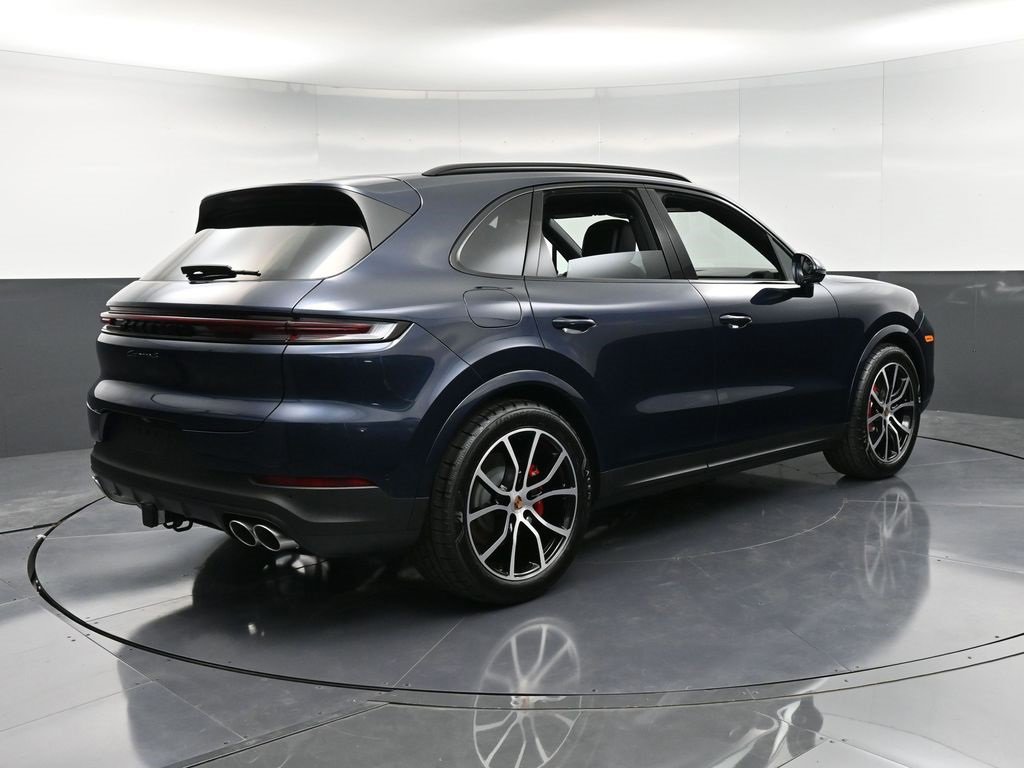 New 2026 Porsche Cayenne S image 8