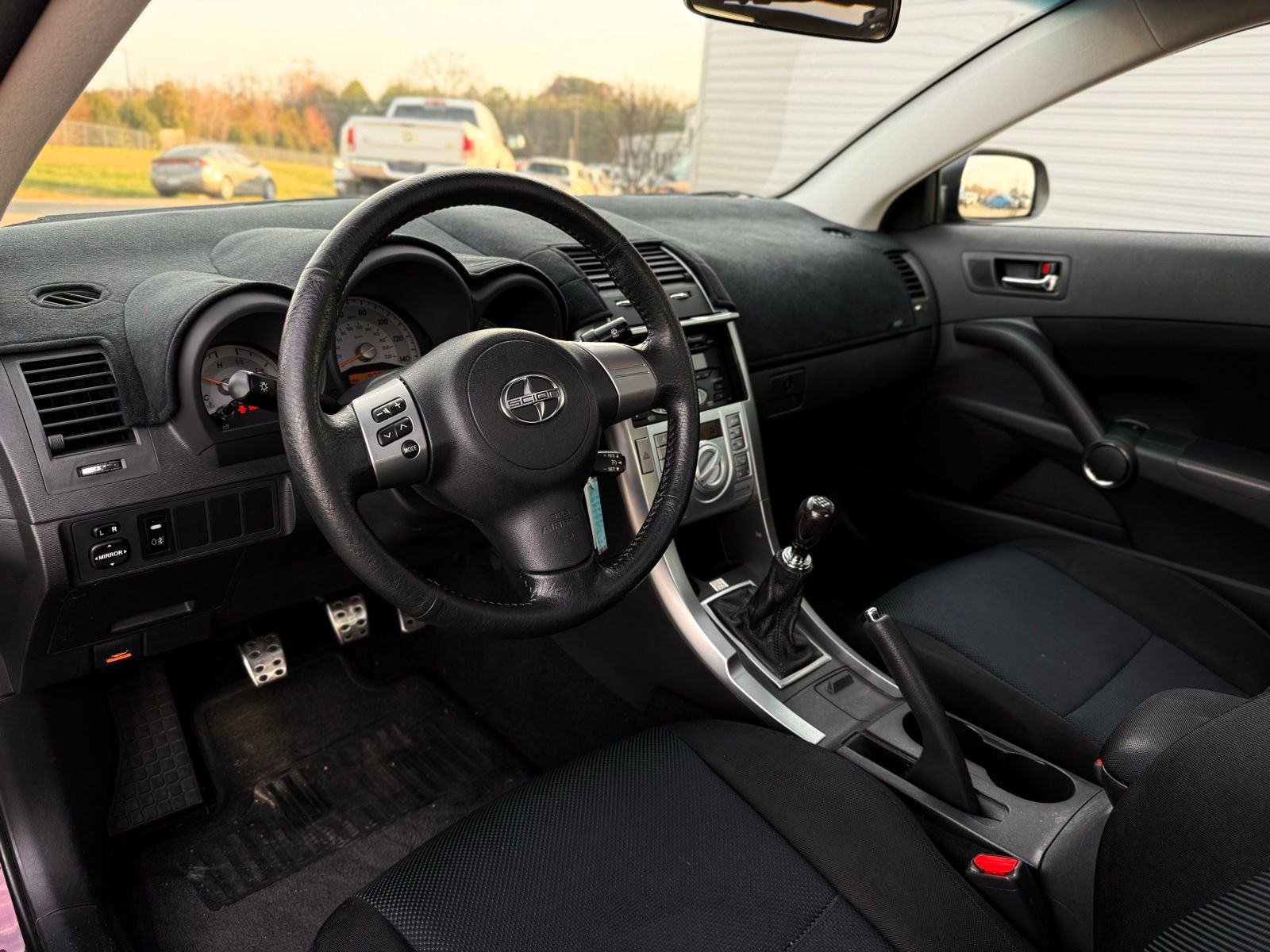Used 2006 Scion tC FWD image 2