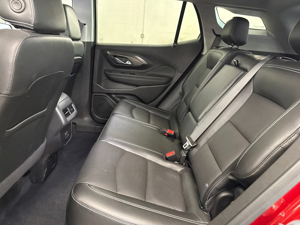 Used 2023 GMC Terrain SLT AWD/4WD image 13