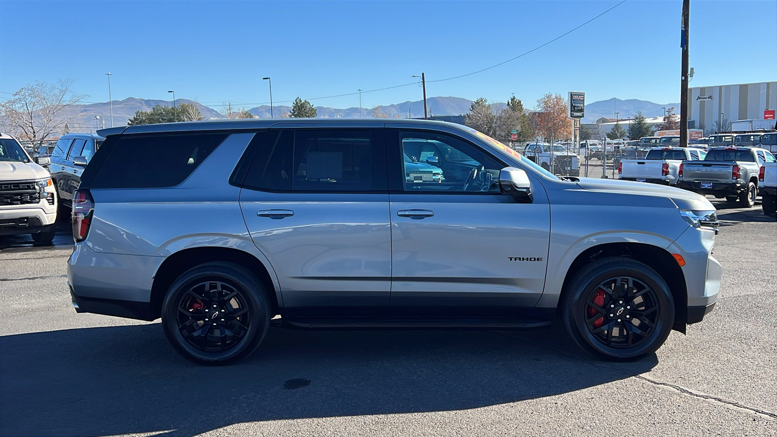 Certified 2023 Chevrolet Tahoe RST w/ RST Performance Edition image 4