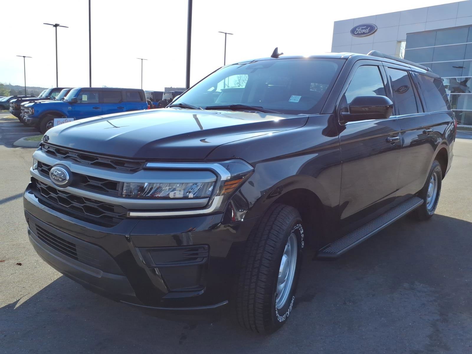 Certified 2023 Ford Expedition Max XL image 7