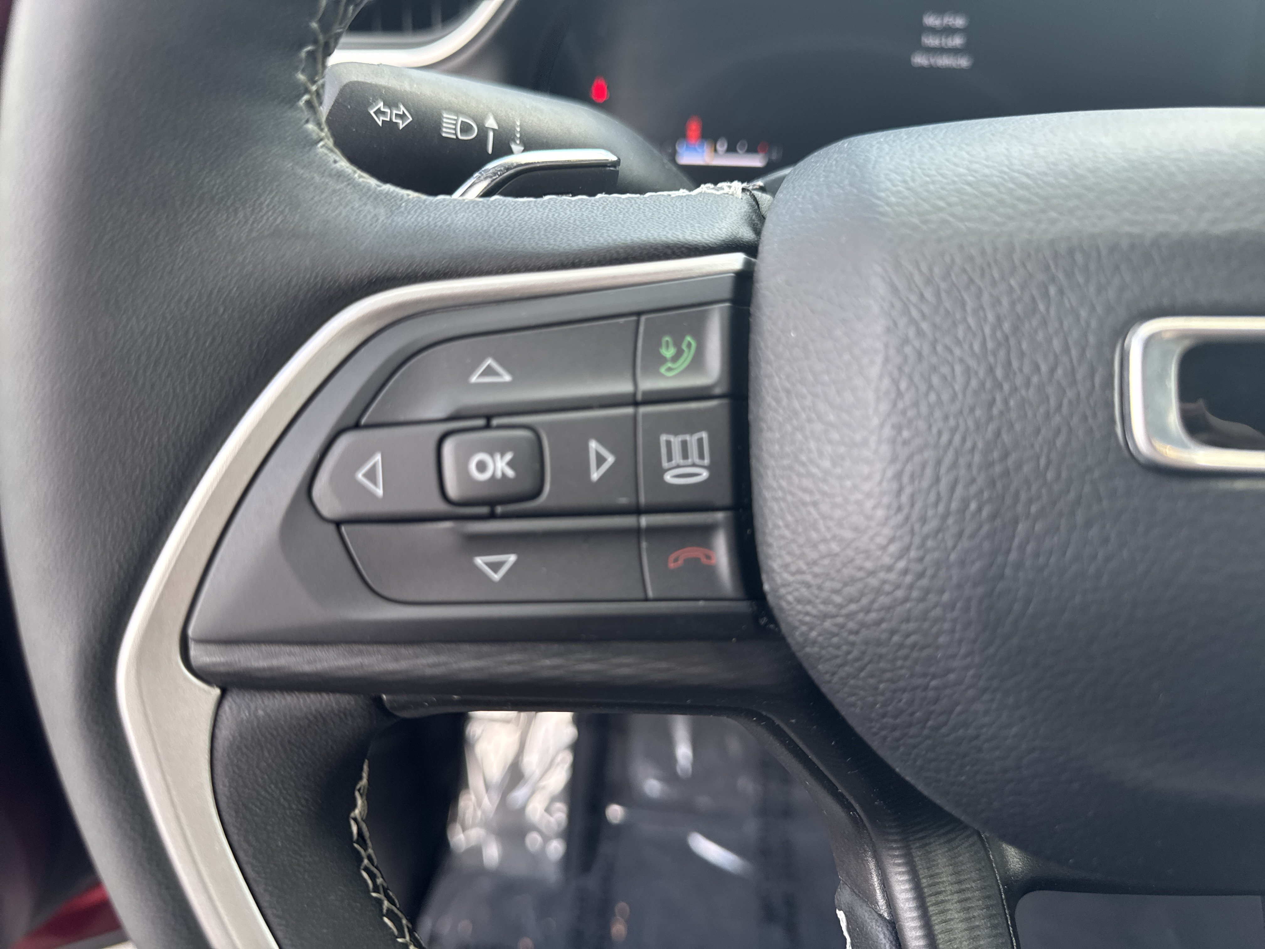 Certified 2024 Jeep Grand Cherokee Altitude AWD/4WD image 19