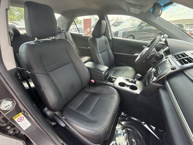 Used 2012 Toyota Camry SE FWD image 22