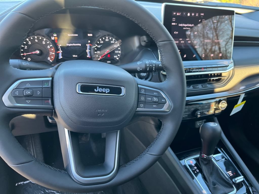 New 2026 Jeep Compass Limited AWD/4WD image 9
