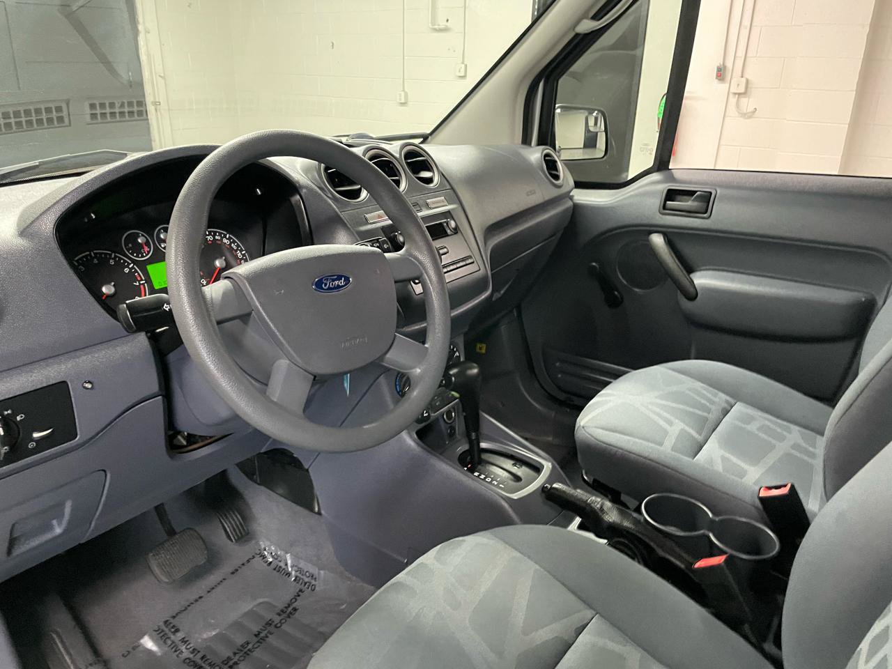 Used 2013 Ford Transit Connect XL FWD image 17