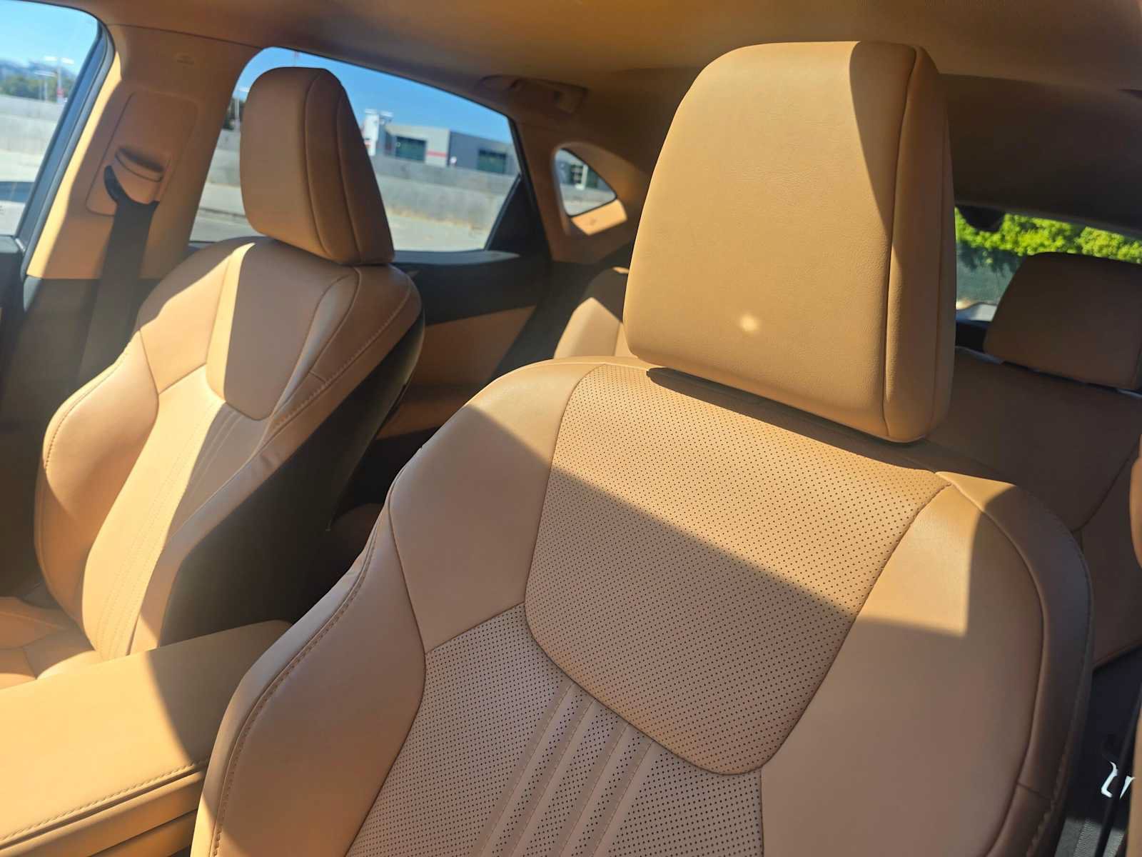 Used 2025 Lexus NX 350h AWD w/ Accessory Package (2T) image 23