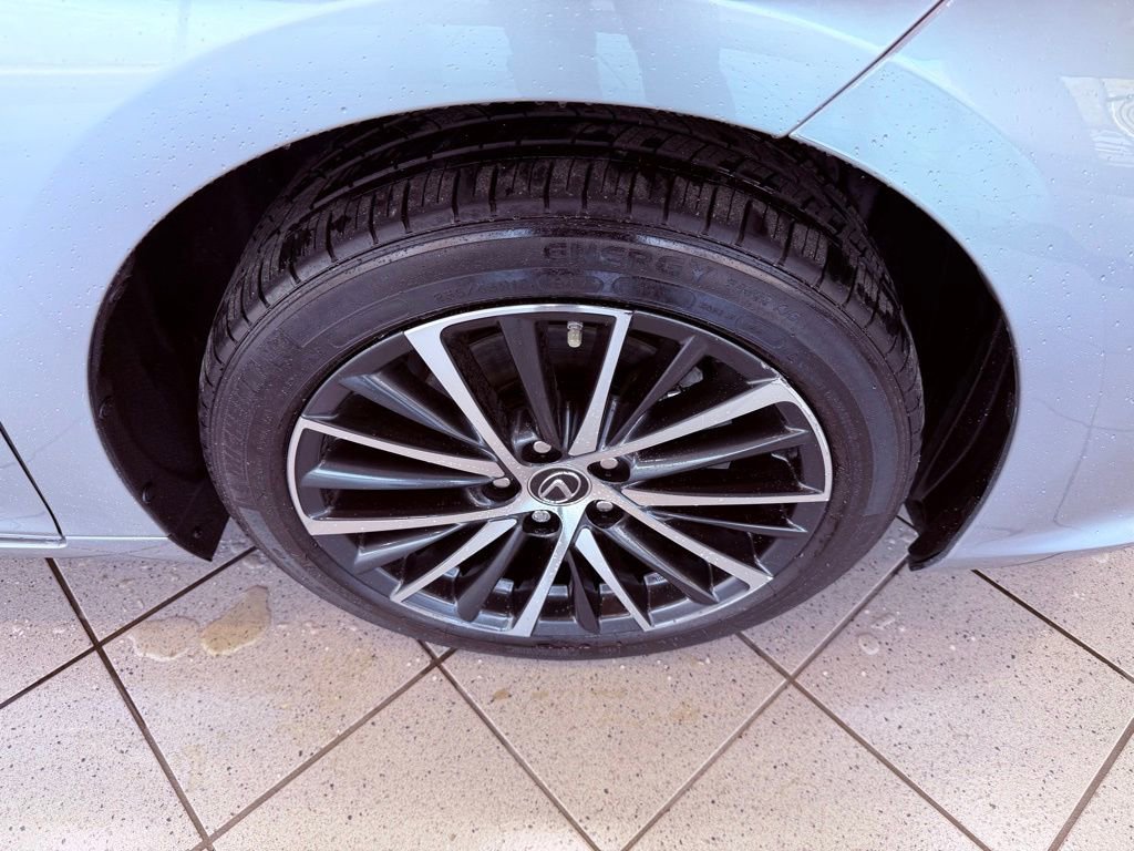 Certified 2024 Lexus ES 350 w/ Premium Package image 15