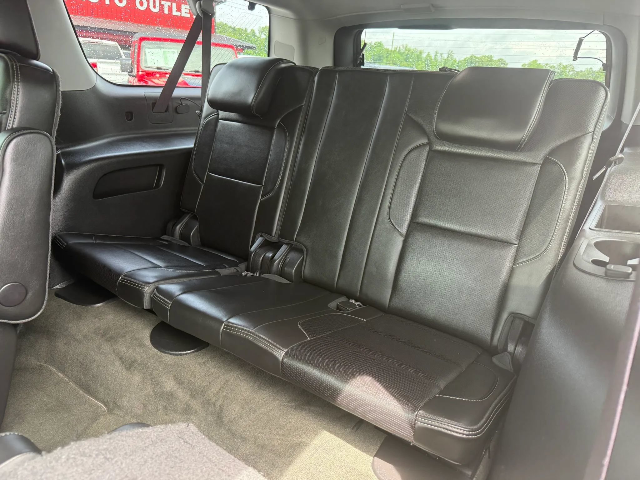 Used 2015 GMC Yukon XL Denali w/ Touring Package RWD image 15