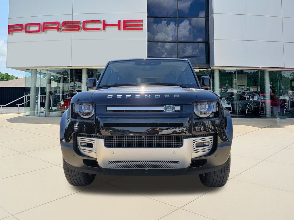 Used 2024 Land Rover Defender 110 S image 2