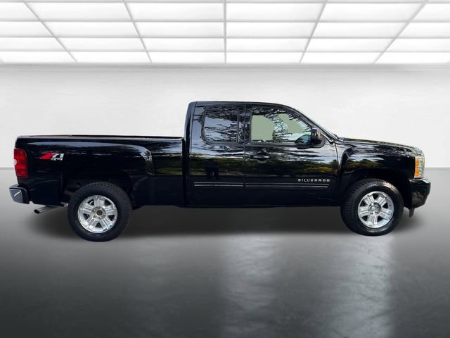 Used 2011 Chevrolet Silverado 1500 LTZ w/ Suspension Package, Off-Road AWD/4WD image 7