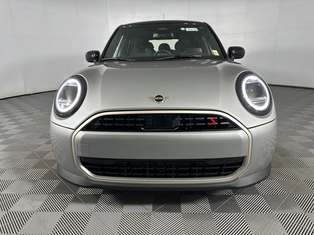 New 2026 MINI Cooper S image 2