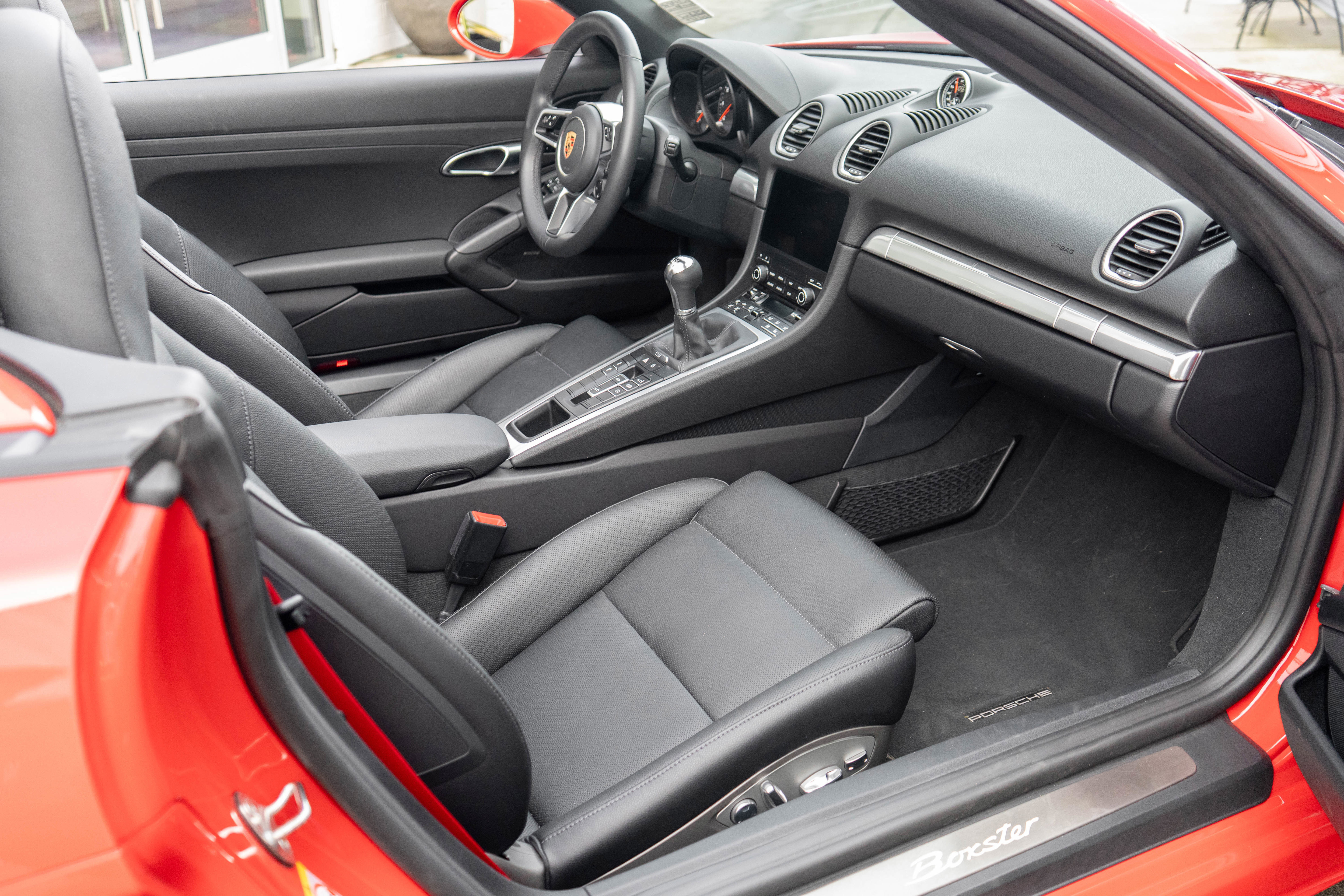 Used 2024 Porsche 718 Boxster image 27