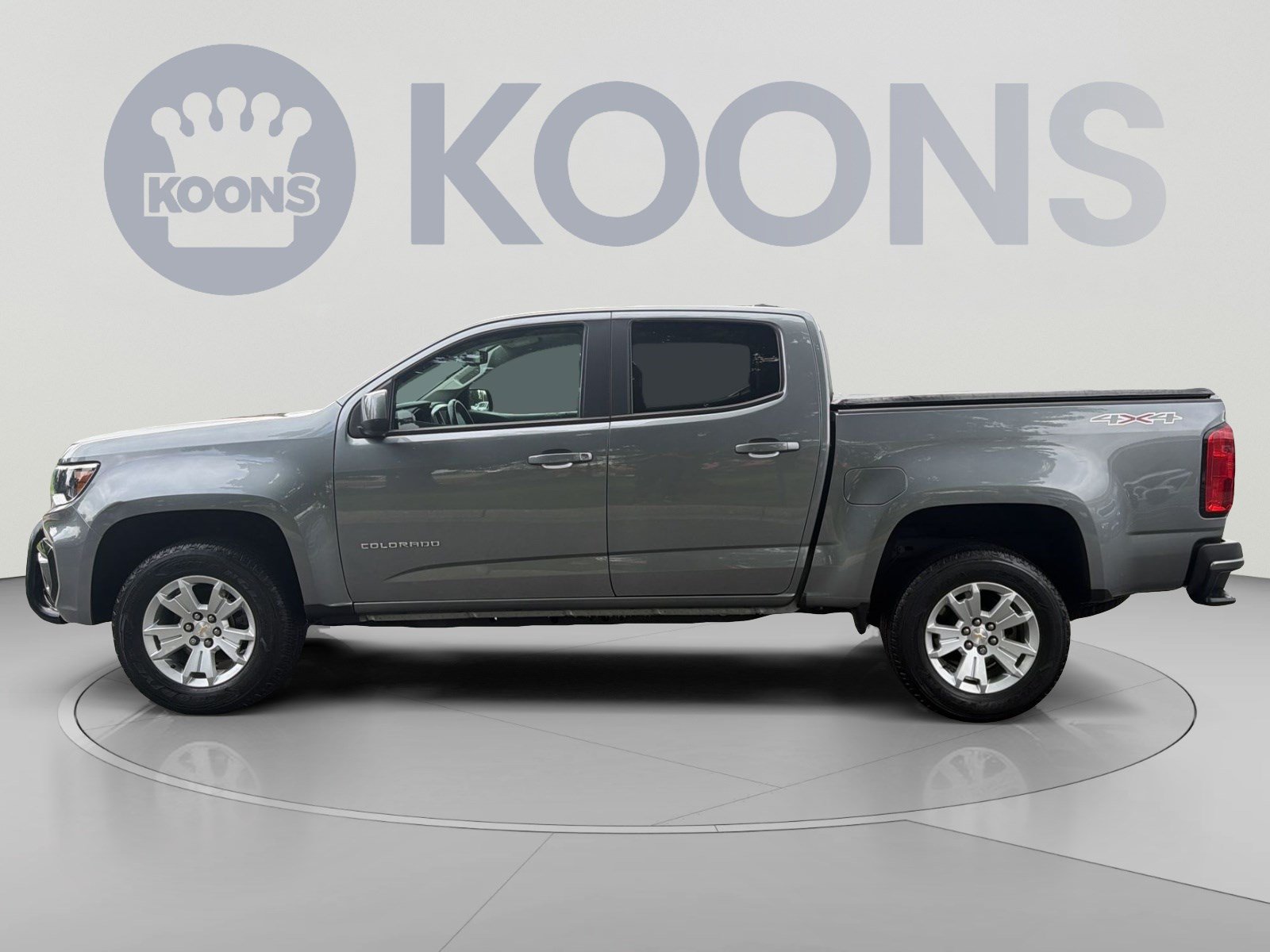Used 2022 Chevrolet Colorado LT w/ LT Convenience Package AWD/4WD image 2