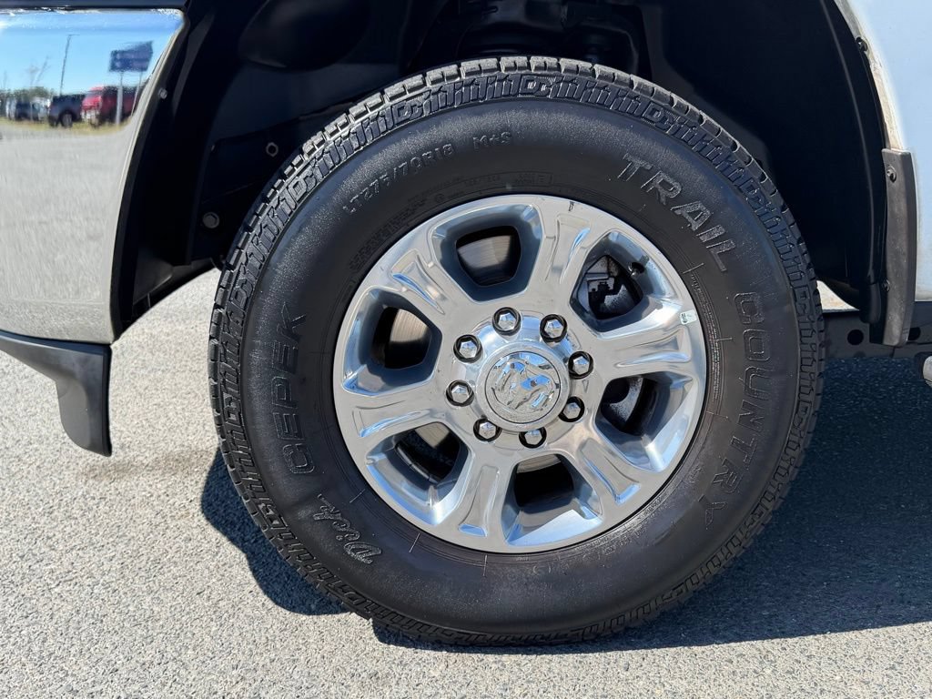 Used 2024 RAM 2500 Big Horn w/ Bed Utility Group AWD/4WD image 10