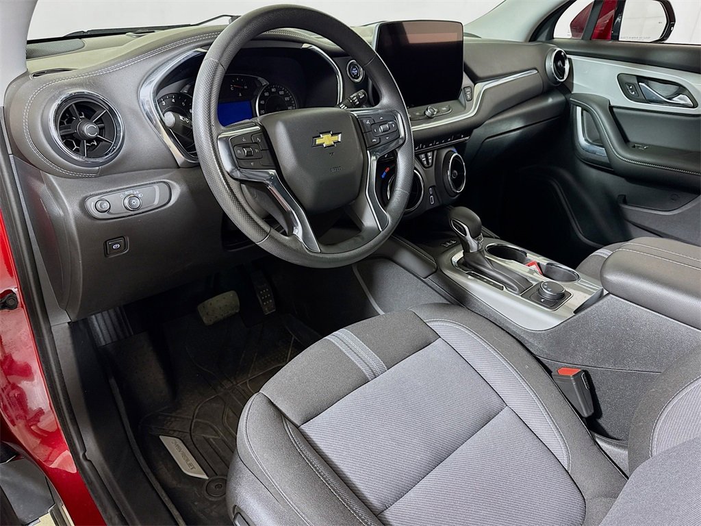 Used 2023 Chevrolet Blazer LT w/ Convenience Package image 7