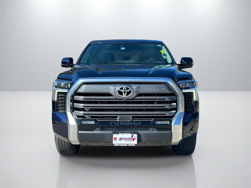 Used 2022 Toyota Tundra Limited image 2