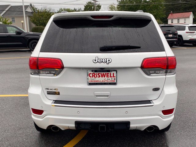 Used 2019 Jeep Grand Cherokee Overland AWD/4WD image 4