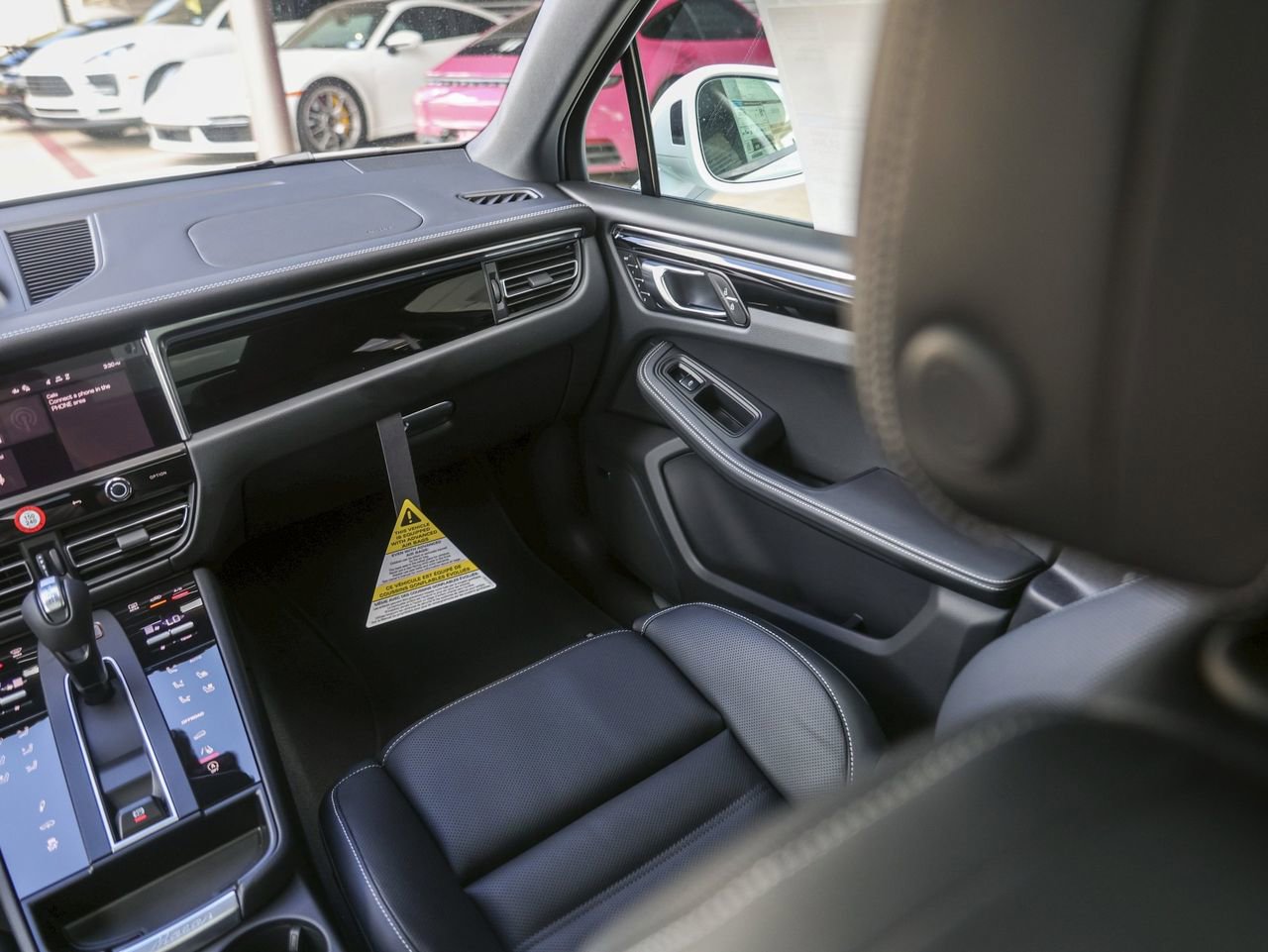 Used 2026 Porsche Macan S image 35