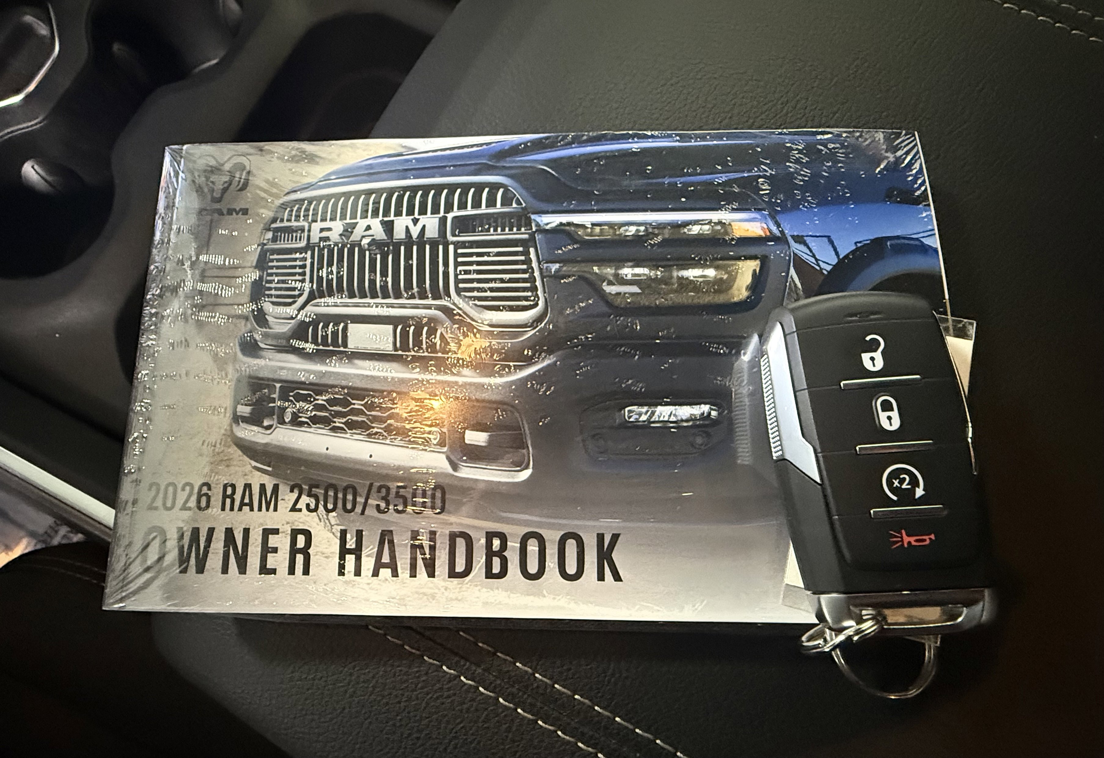 New 2026 RAM 2500 Big Horn AWD/4WD image 21