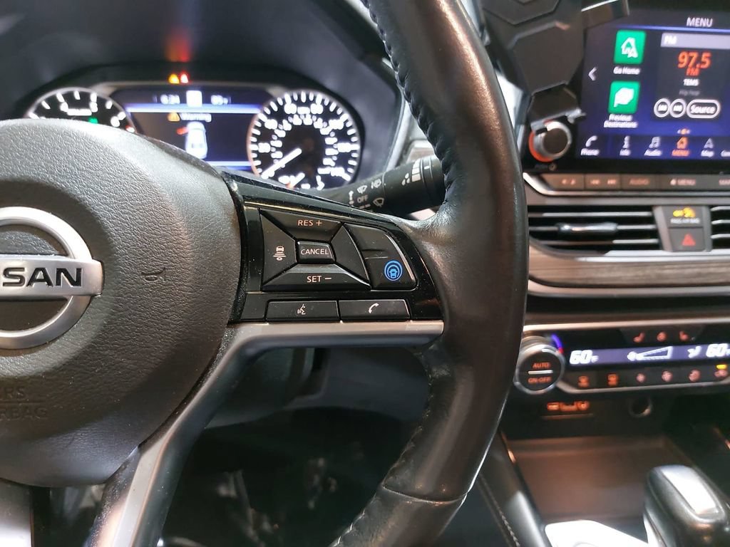 Used 2022 Nissan Altima 2.5 SL AWD/4WD image 18