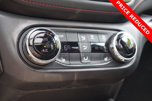 Used 2023 Chevrolet TrailBlazer RS w/ Sun and Liftgate Package image 29