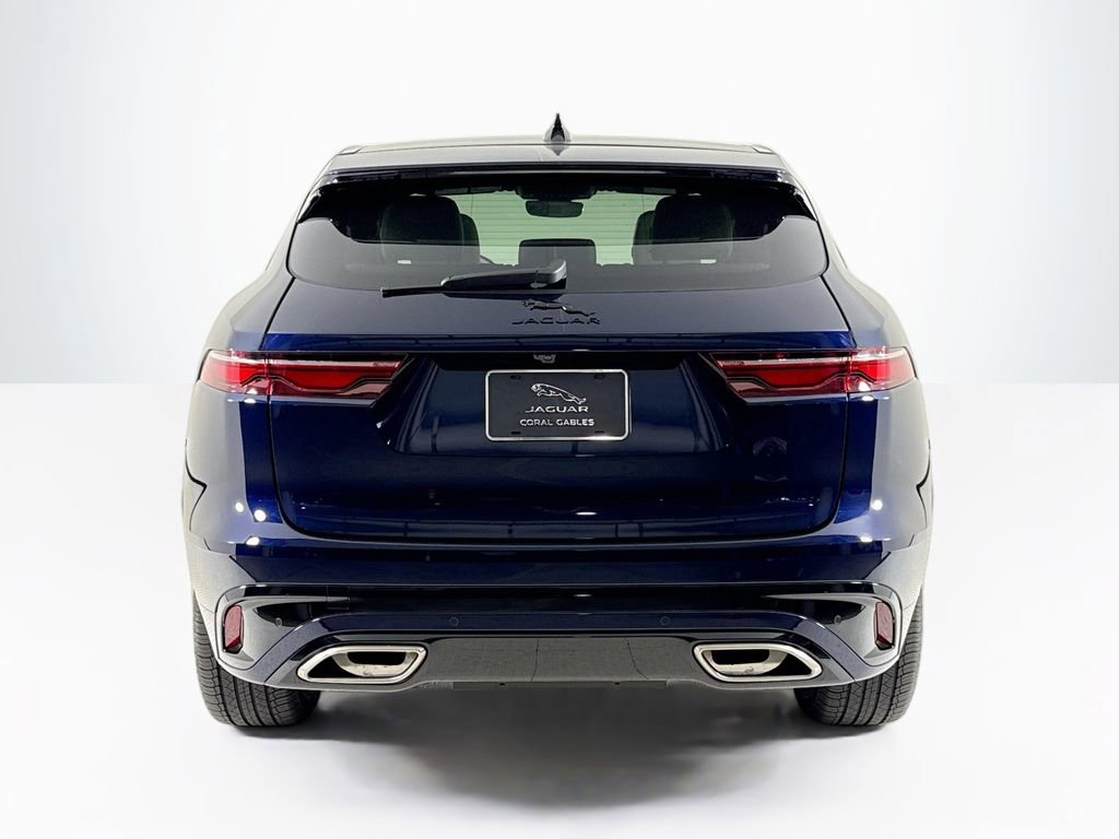 Used 2025 Jaguar F-PACE R-Dynamic S image 4